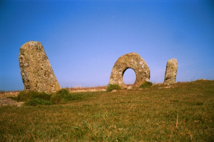 Click for the gallery page to add comments and vote (PID:25652) Men-An-Tol