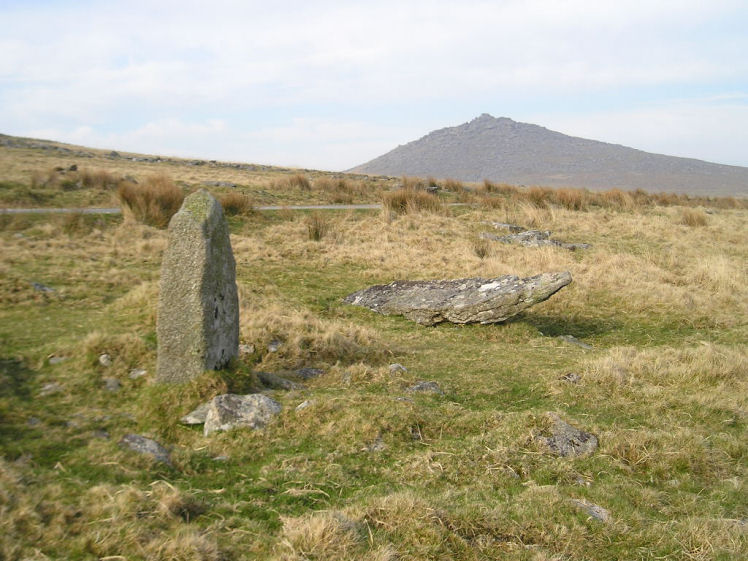 Louden menhirs