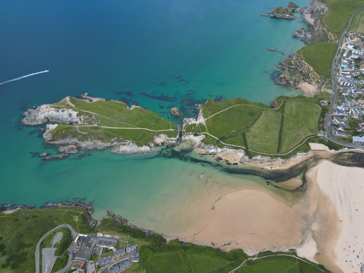 Click for the gallery page to add comments and vote (PID:274397) Trevelgue Head