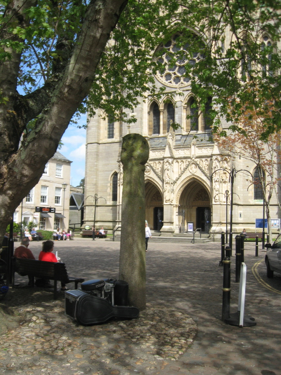 Click for the gallery page to add comments and vote (PID:132884) Truro Cathedral Celtic Cross