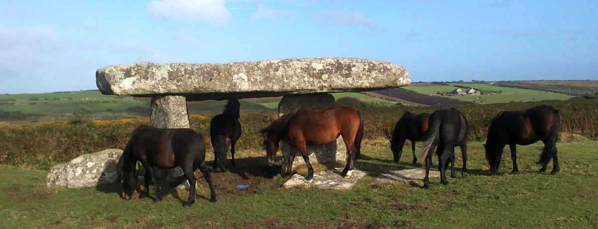 Click for the gallery page to add comments and vote (PID:133687) Lanyon Quoit