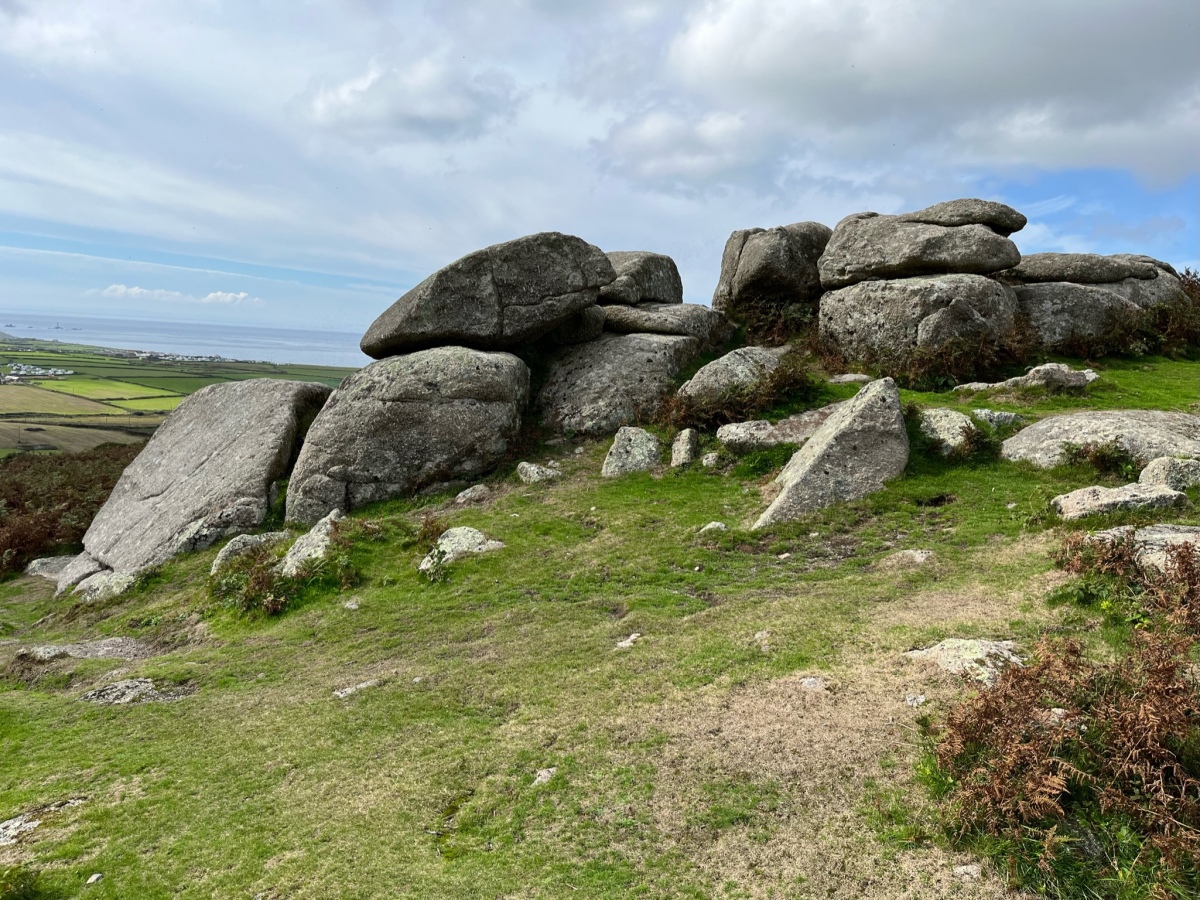 Chapel Carn Brea Long Cairn