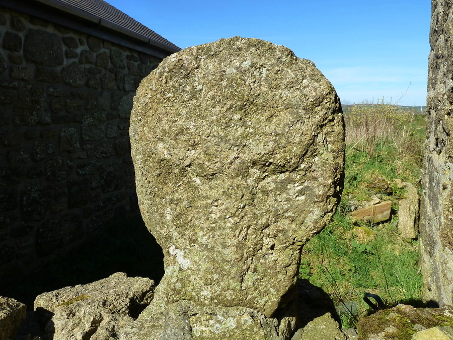 Click for the gallery page to add comments and vote (PID:166108) Trebehor Cross