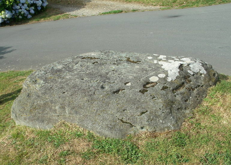 King Arthur's Quoit [Trethevey Quoit] Chambered Tomb : The Megalithic ...