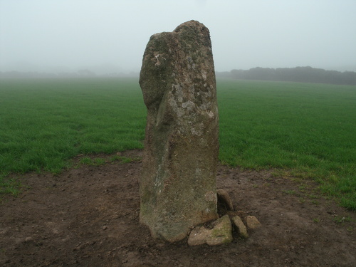 Click for the gallery page to add comments and vote (PID:98732) Treverven Standing Stone