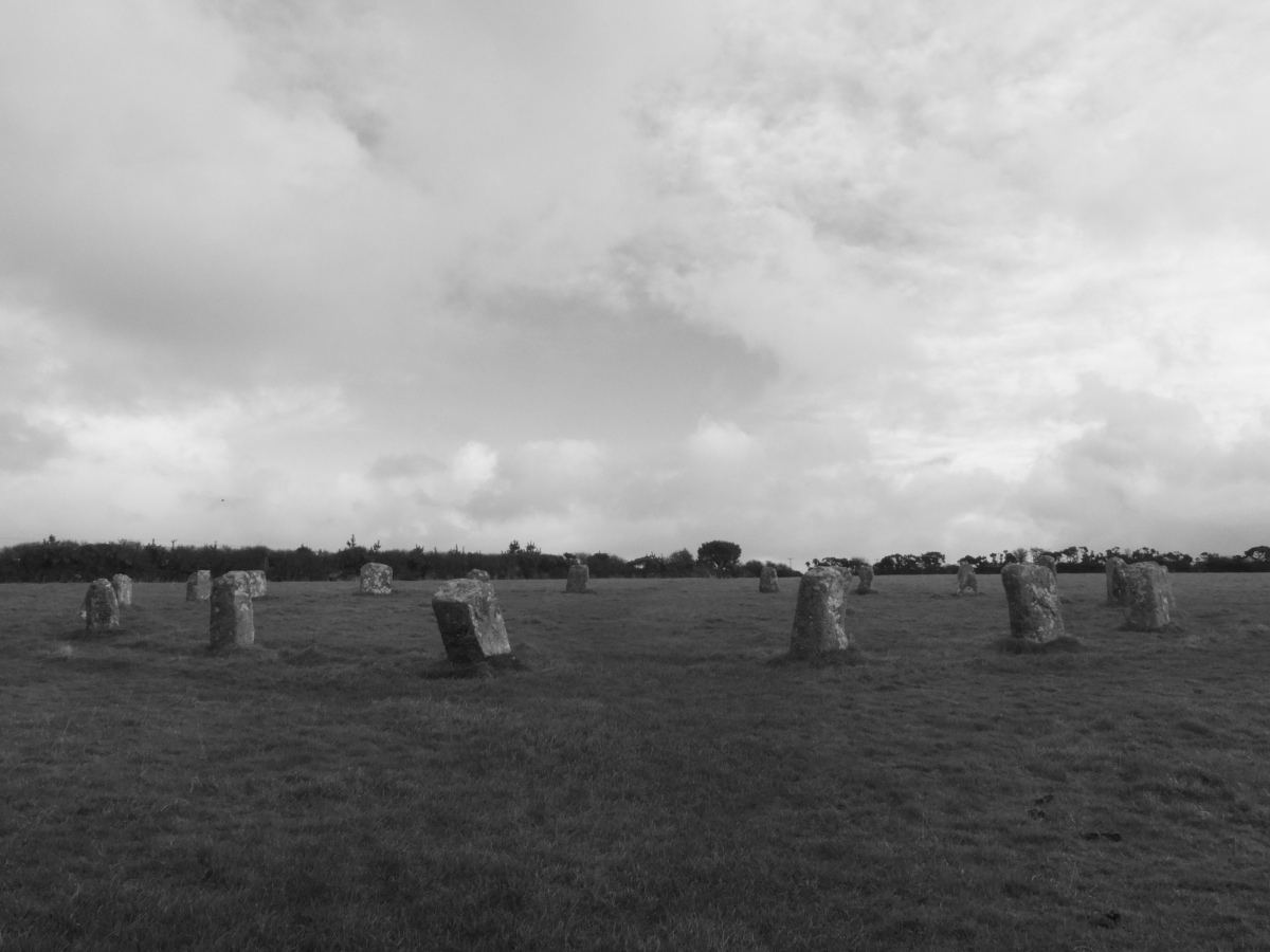 Merry Maidens (Circle)