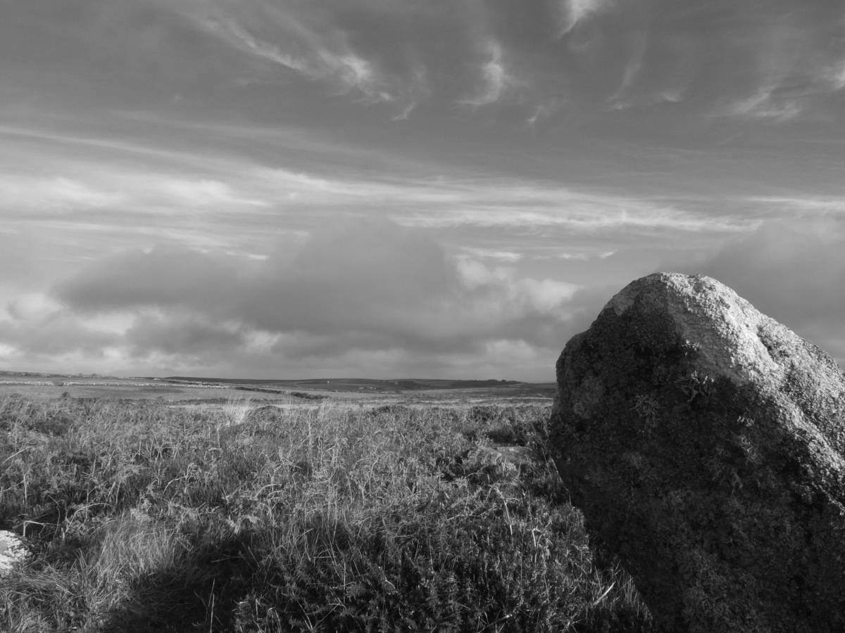 Click for the gallery page to add comments and vote (PID:224436) Boskednan Menhir 2