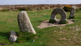 Men-An-Tol