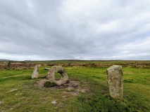 Men-An-Tol