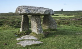 Lanyon Quoit