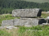 Propped stones on Garrow Tor - PID:215394