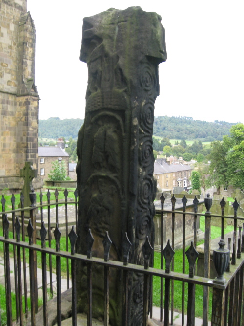 Click for the gallery page to add comments and vote (PID:52034) Bakewell Churchyard
