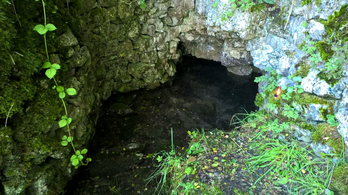 Click for the gallery page to add comments and vote (PID:201539) Taddington High Well