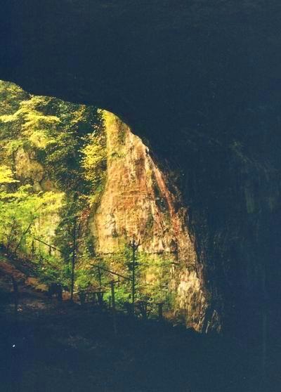 Click for the gallery page to add comments and vote (PID:120645) Cave Dale 2