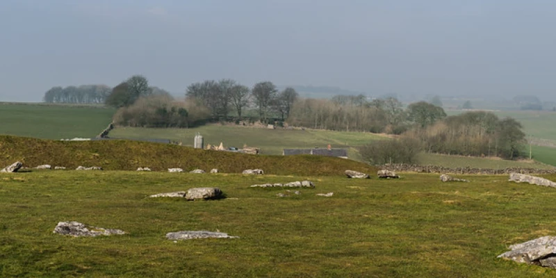 Arbor Low 1
