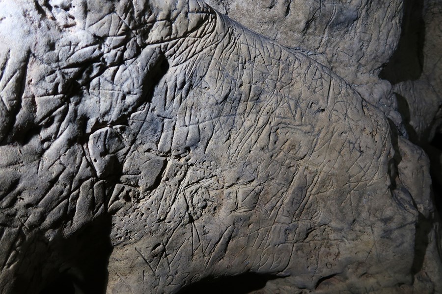 Click for the gallery page to add comments and vote (PID:193621) Creswell Crags