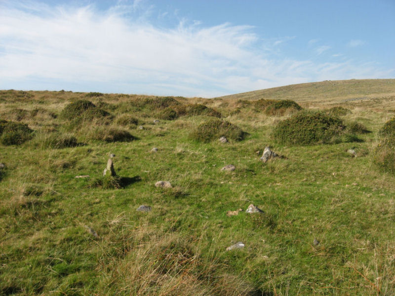 Click for the gallery page to add comments and vote (PID:159171) Corringdon Ball Multiple Cairn Circle