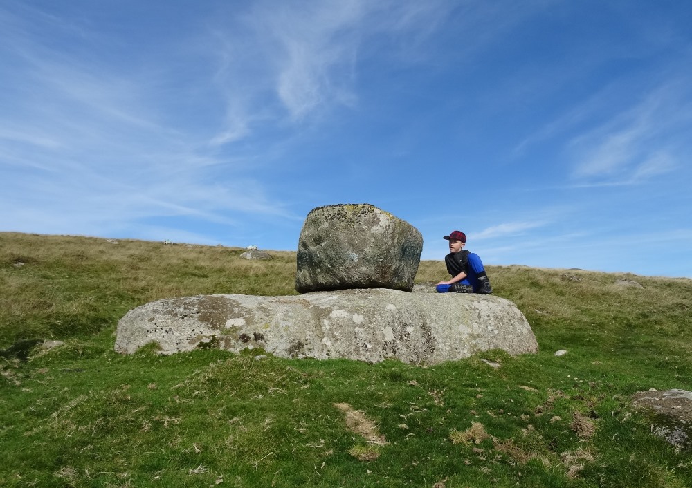 Eastern White Barrow Cairn