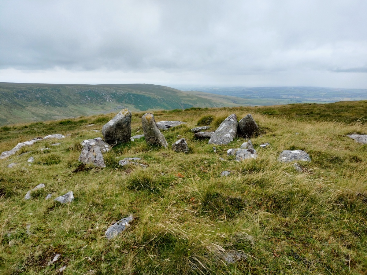 Click for full size image of Fordsland Ledge Chambered cairn (PID:276012) Fordsland Ledge Chambered cairn