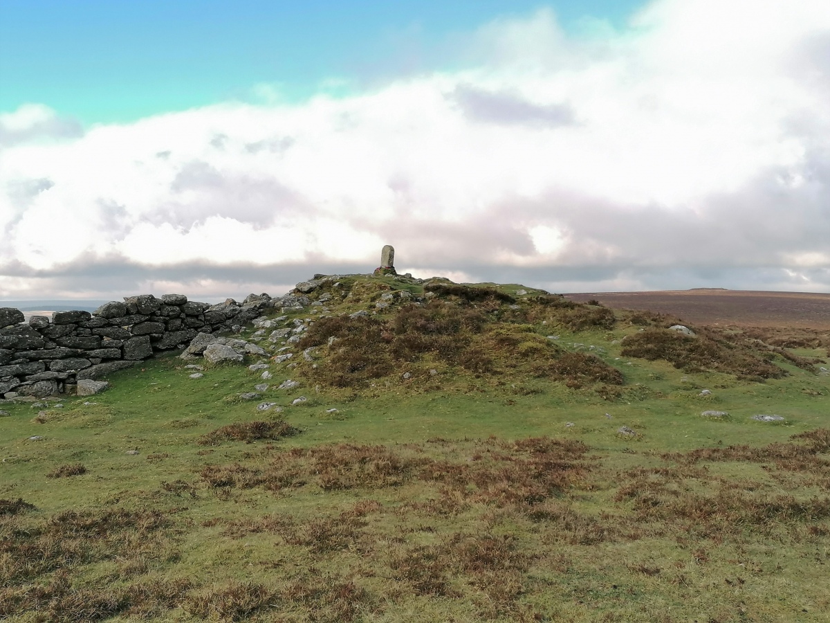 Click for full size image of Hamel Down Beacon cairn (PID:252967) Hamel Down Beacon cairn