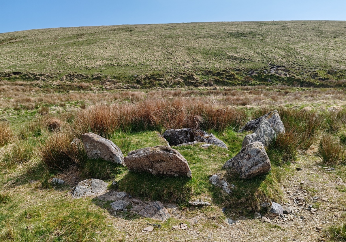 Click for full size image of Grim’s Grave (PID:290796) Grim’s Grave