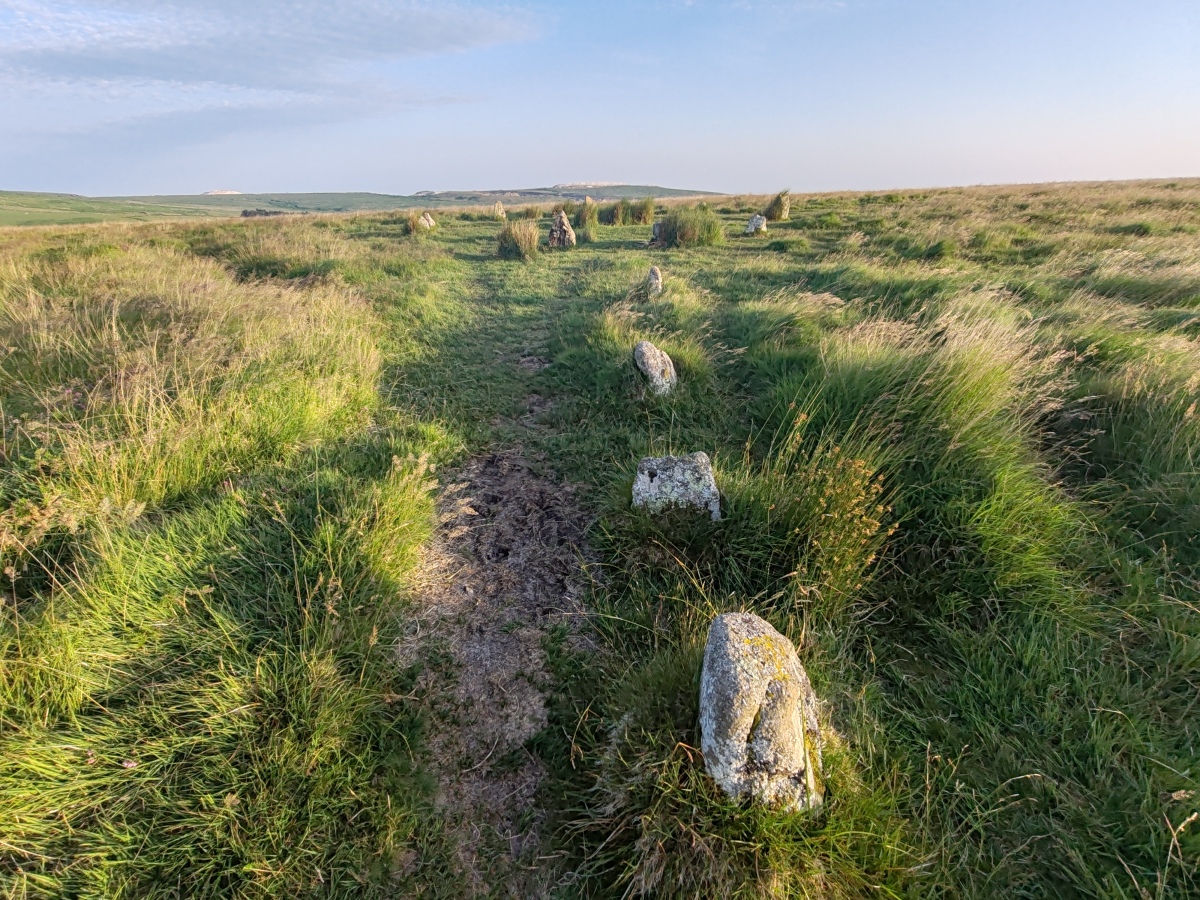 Click for full size image of Ringmoor Down Stone Row (PID:292532) Ringmoor Down Stone Row
