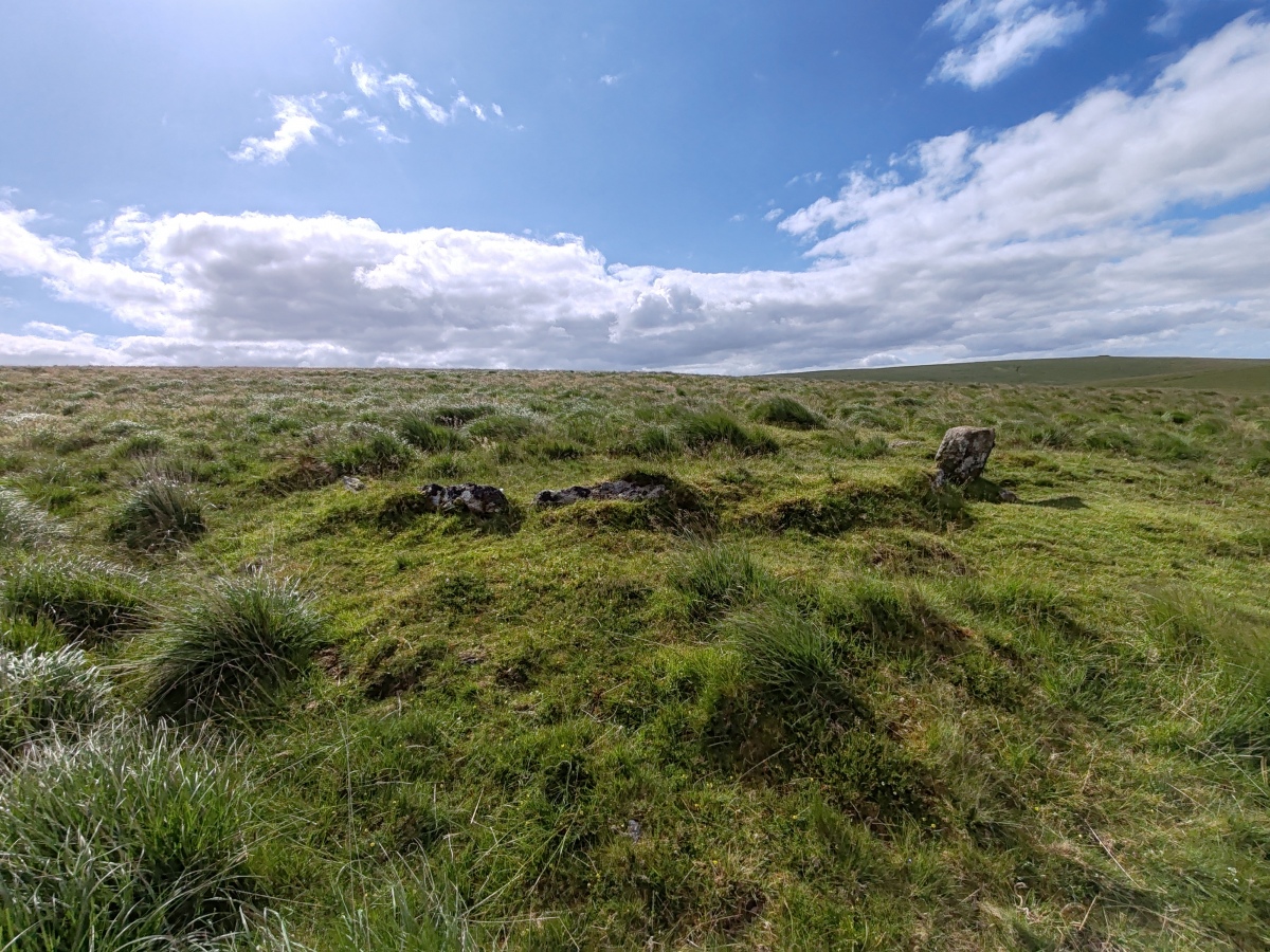 Click for full size image of Hart Tor North ring cairn (PID:292339) Hart Tor North ring cairn