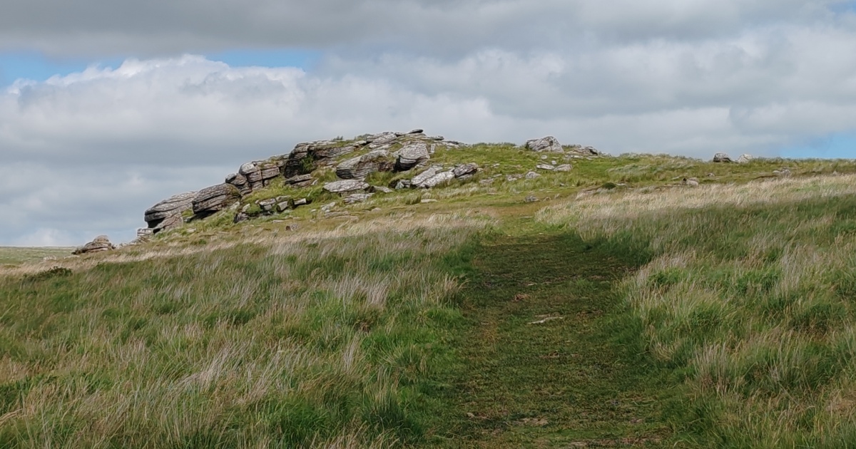 Click for full size image of Hart Tor. (PID:292748) Hart Tor.
