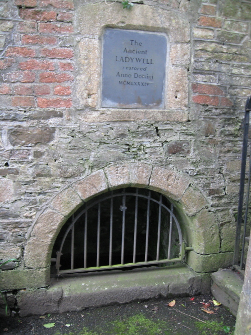Click for the gallery page to add comments and vote (PID:55884) Ladywell (Pilton)