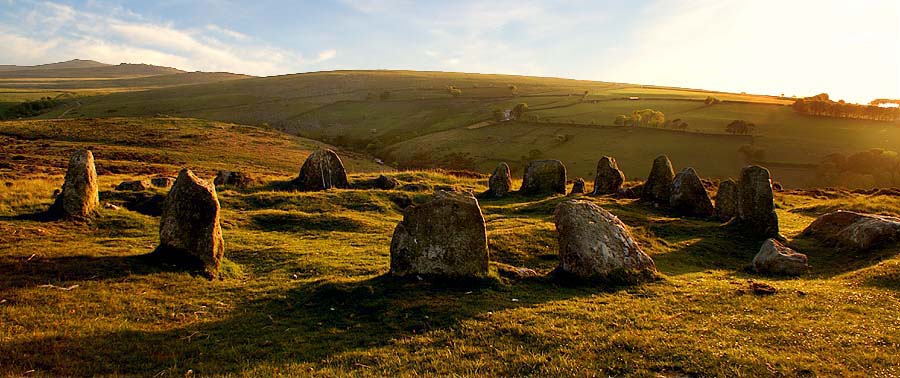 Click for full size image of Nine Stones (Belstone) (PID:31607) Nine Stones (Belstone)
