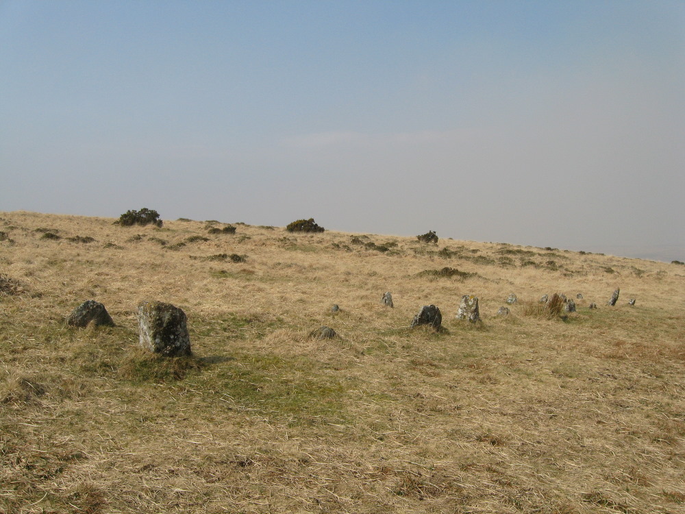 Looking approx west (or NW?) across to Row 4 at Shovel Down while climbing the slope above the four-fold circle.  Mid-day Spring Equinox 2012.