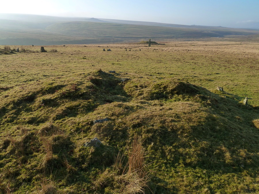 Click for the gallery page to add comments and vote (PID:165583) Drizzlecombe cairn 4