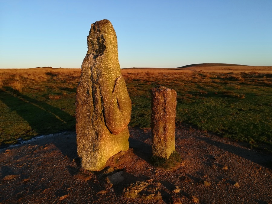 Click for the gallery page to add comments and vote (PID:219766) The Longstone (Piles Hill)