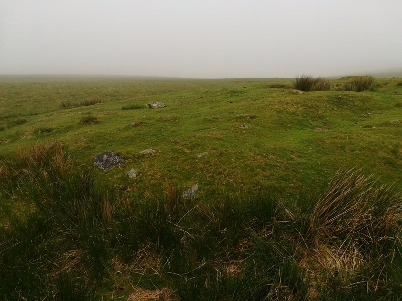 Click for full size image of White Barrow (Cocks Hill) (PID:235108) White Barrow (Cocks Hill)