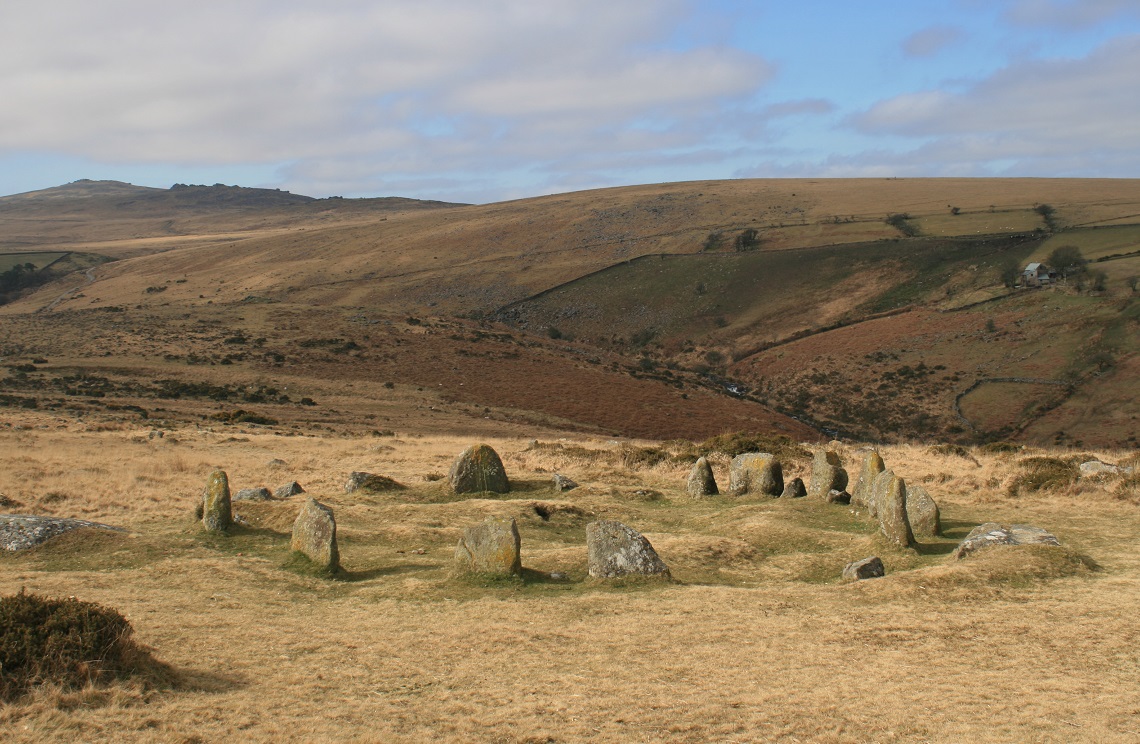 Click for full size image of Nine Stones (Belstone) (PID:133182) Nine Stones (Belstone)