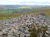 Corndon Down Cairns