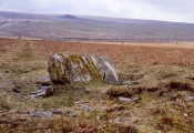Click for full size image of Drizzlecombe cairn 13 (PID:37305) Drizzlecombe cairn 13