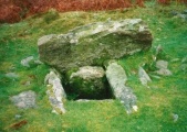 Click for full size image of Drizzlecombe cairn 13 (PID:125760) Drizzlecombe cairn 13
