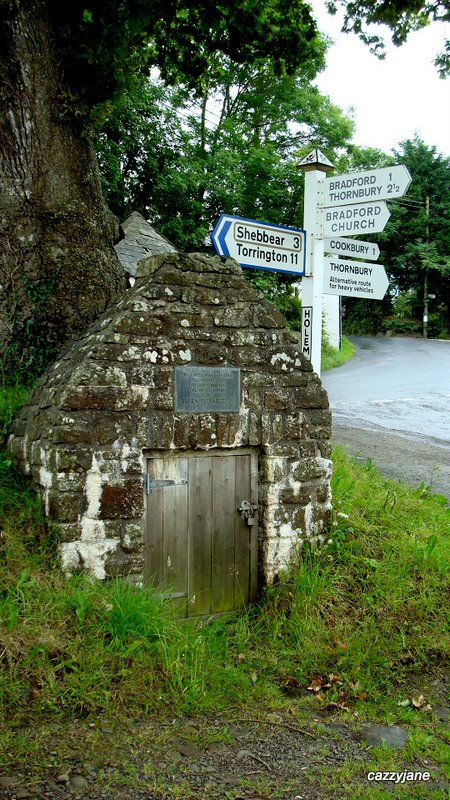 Holemoor Well