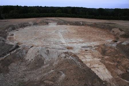 Click for the gallery page to add comments and vote (PID:93590) Hollingbourne Henge