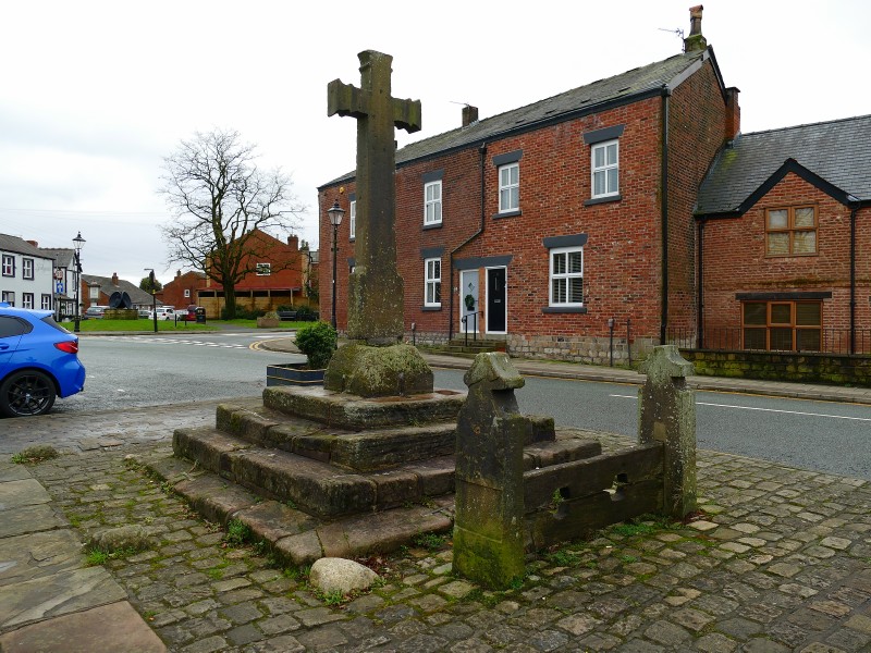 Click for the gallery page to add comments and vote (PID:283579) Market Cross, Standish