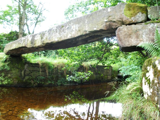 Click for the gallery page to add comments and vote (PID:62018) Wycoller Iron Age Bridge (Standing Stone)