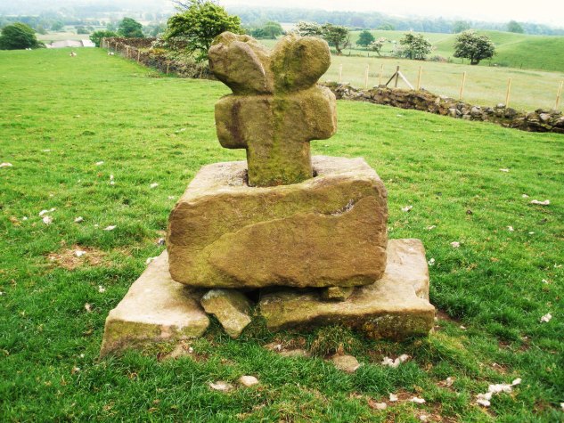 Click for the gallery page to add comments and vote (PID:58541) Kemple End Cross