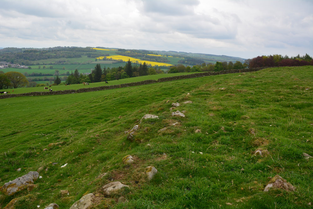 Click for the gallery page to add comments and vote (PID:196810) Warden Hill Hillfort
