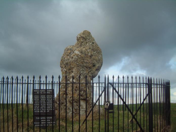 Click for the gallery page to add comments and vote (PID:6599) King Stone at the Rollrights