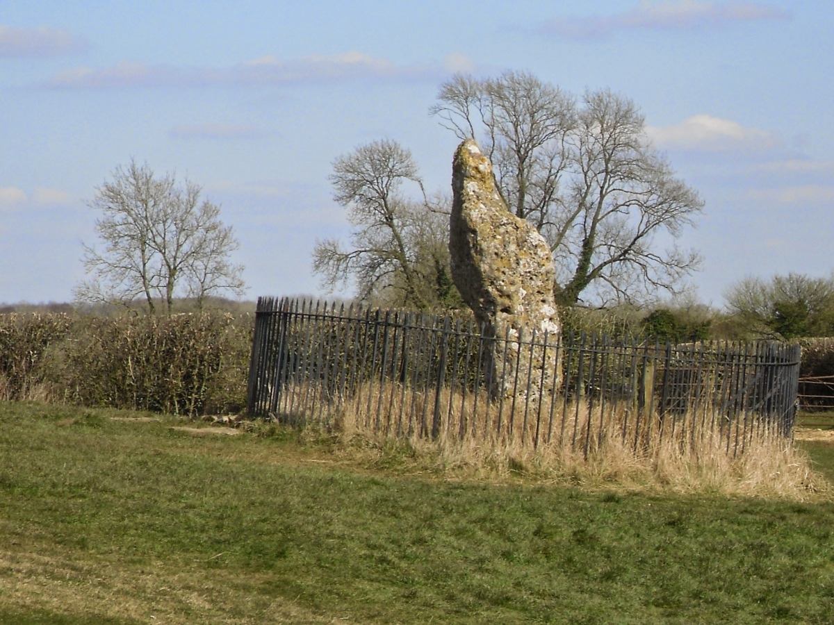 Click for the gallery page to add comments and vote (PID:273302) King Stone at the Rollrights
