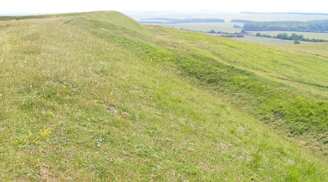 Click for the gallery page to add comments and vote (PID:33781) Uffington Castle