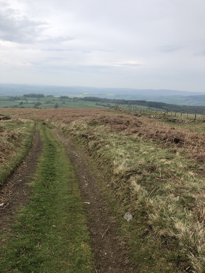 Click for the gallery page to add comments and vote (PID:288627) Middleton Hill
