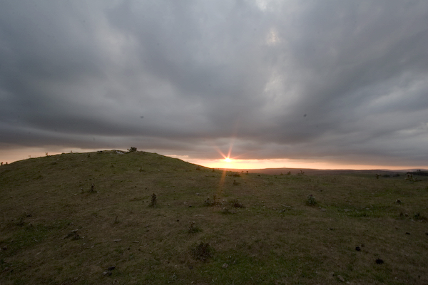 Click for the gallery page to add comments and vote (PID:23128) Wetton Hill