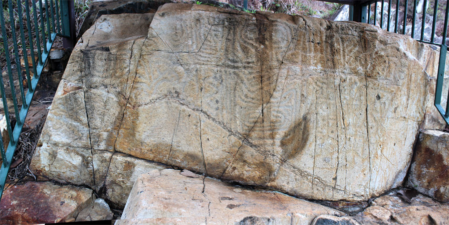 Click for the gallery page to add comments and vote (PID:118440) Big Wave Bay Rock Carving